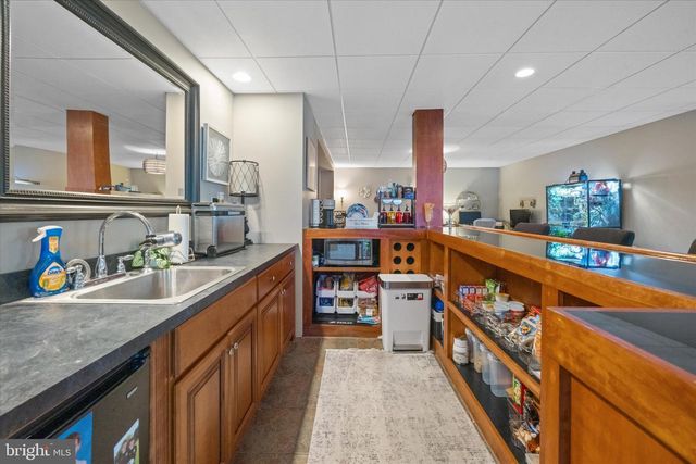 33 WATERTON DR, Bear, DE 19701