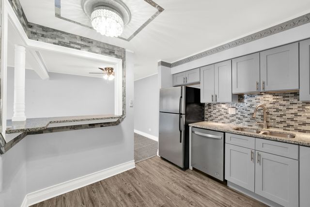 2300 Beau Monde Terrace 309, Lisle, IL 60532