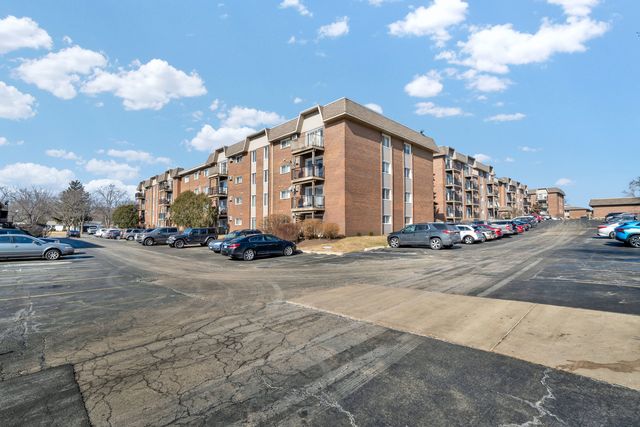 2300 Beau Monde Terrace 309, Lisle, IL 60532