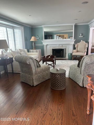 12 Lori Road, Monmouth Beach, NJ 07750