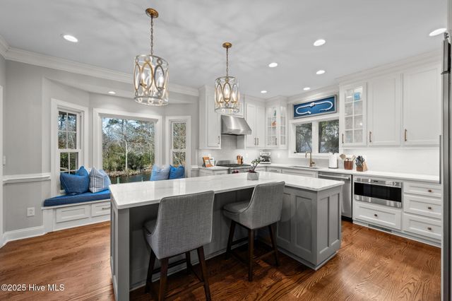 2418 Turtle Bay Drive, New Bern, NC 28562