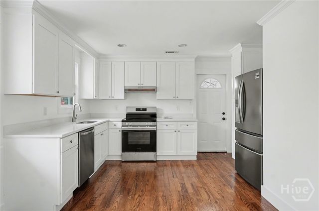 315 E 65th Street, Savannah, GA 31405