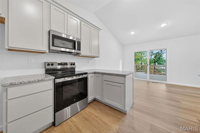 31682 Dogwood Lane, Foristell, MO 63348