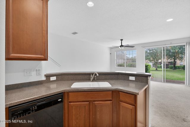 3880 BUCKTHORNE Drive C, Orange Park, FL 32065