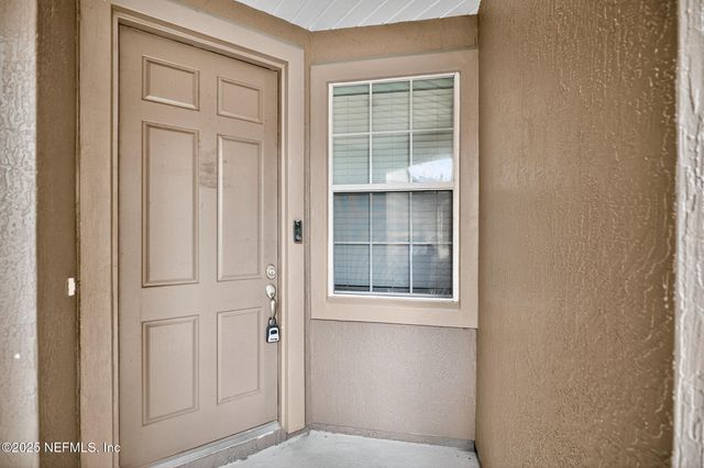 3880 BUCKTHORNE Drive C, Orange Park, FL 32065