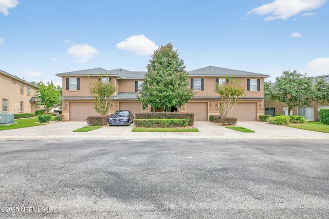 3880 BUCKTHORNE Drive C, Orange Park, FL 32065