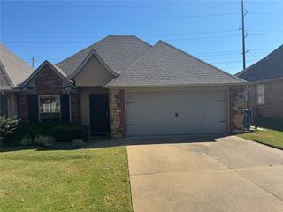 2001 SW Stonegrove Road, Bentonville, AR 72713