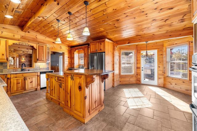 137 SW MEADOW TERRACE, Lake City, FL 32024