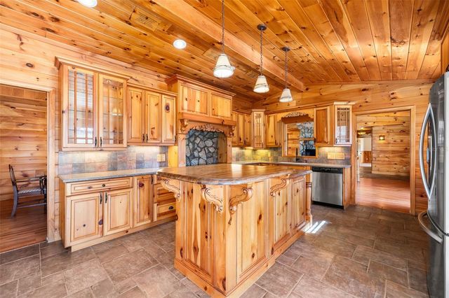 137 SW MEADOW TERRACE, Lake City, FL 32024