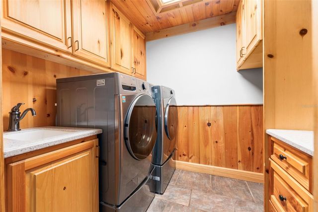 137 SW MEADOW TERRACE, Lake City, FL 32024