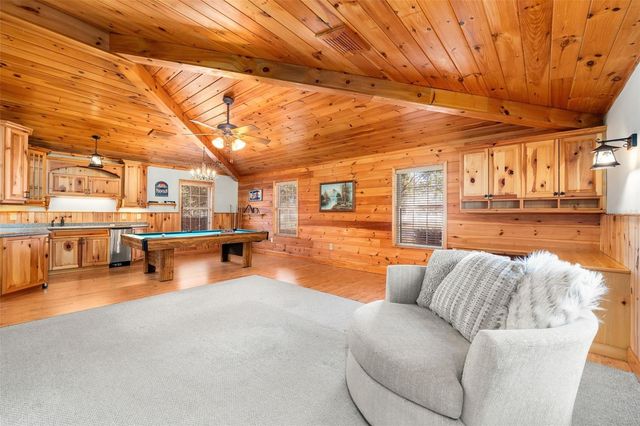 137 SW MEADOW TERRACE, Lake City, FL 32024