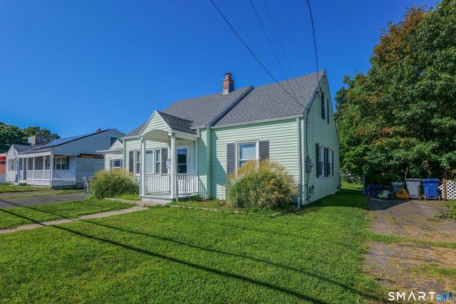 19 East Maple Street, Plainville, CT 06062