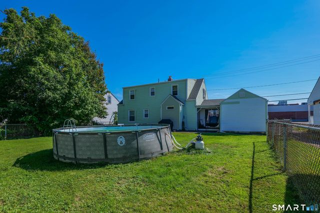 19 East Maple Street, Plainville, CT 06062
