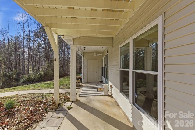 19 Krista Circle E, Candler, NC 28715