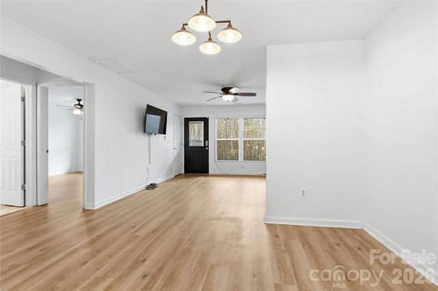 19 Krista Circle E, Candler, NC 28715