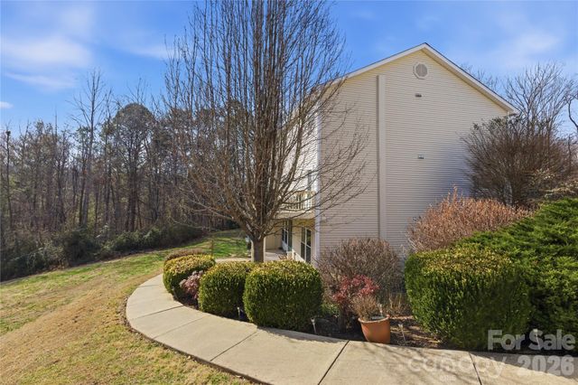 19 Krista Circle E, Candler, NC 28715