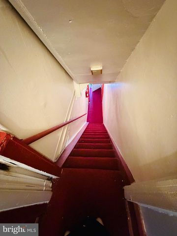 1016 W DUNCANNON AVE, Philadelphia, PA 19141