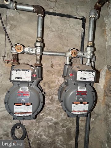 1016 W DUNCANNON AVE, Philadelphia, PA 19141