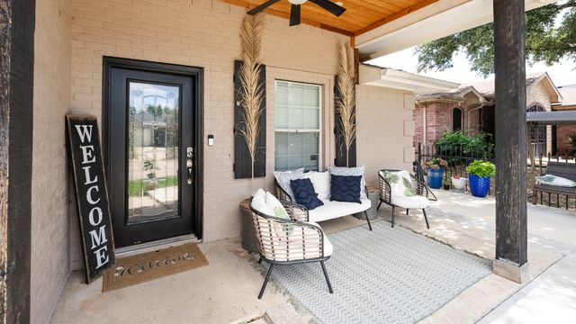 3036 Caballero Circle, Dallas, TX 75236