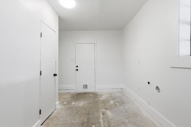 2649 Hillsboro Avenue, Dallas, TX 75228