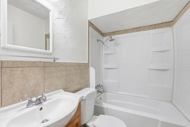 2649 Hillsboro Avenue, Dallas, TX 75228