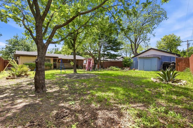 2649 Hillsboro Avenue, Dallas, TX 75228