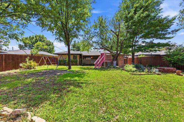 2649 Hillsboro Avenue, Dallas, TX 75228