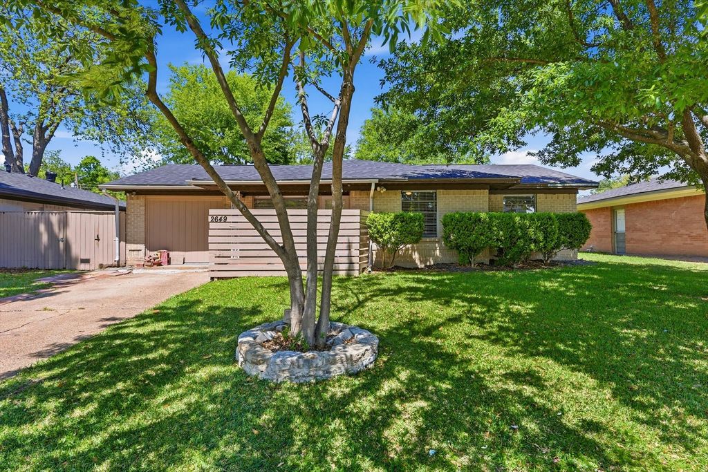 2649 Hillsboro Avenue, Dallas, TX 75228