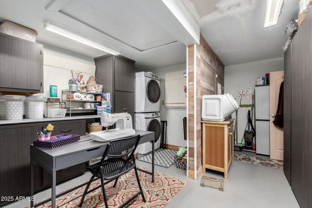 4804 S ELM Street, Tempe, AZ 85282