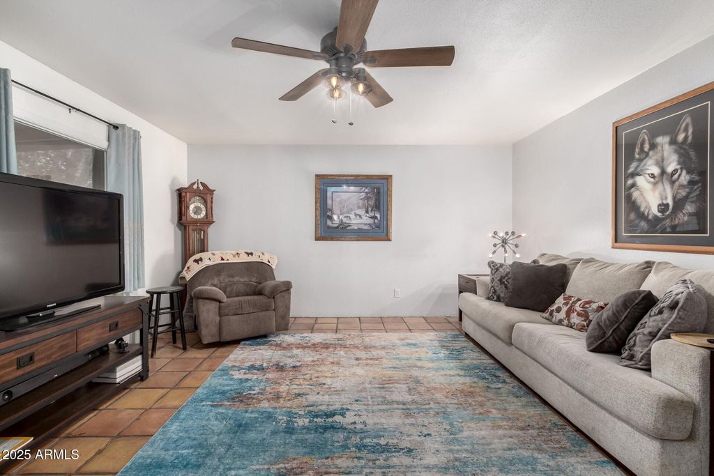Image 18 of property listing at 4804 S ELM Street, Tempe, AZ 85282