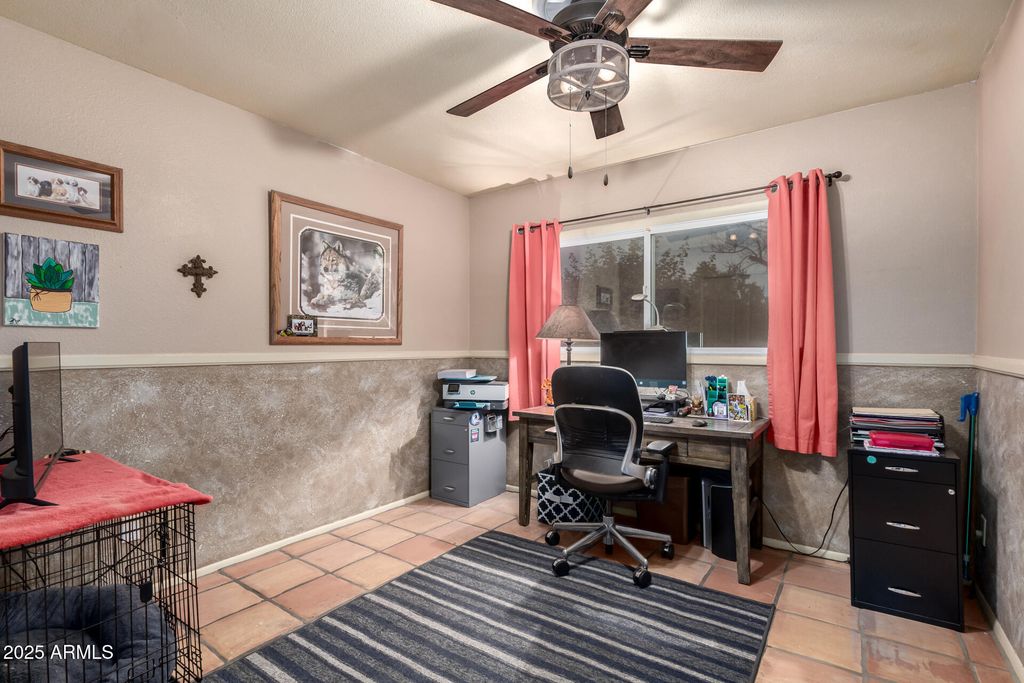 Image 28 of property listing at 4804 S ELM Street, Tempe, AZ 85282