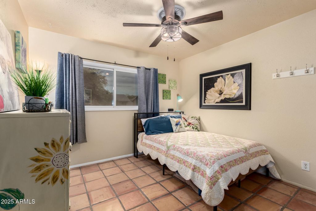 Image 29 of property listing at 4804 S ELM Street, Tempe, AZ 85282