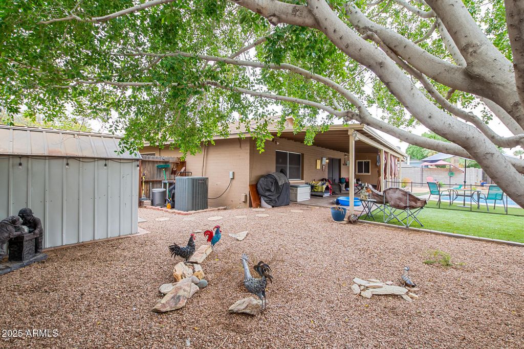 Image 36 of property listing at 4804 S ELM Street, Tempe, AZ 85282