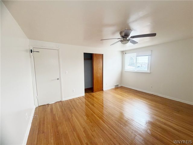 35 Crandon Boulevard, Cheektowaga, NY 14225