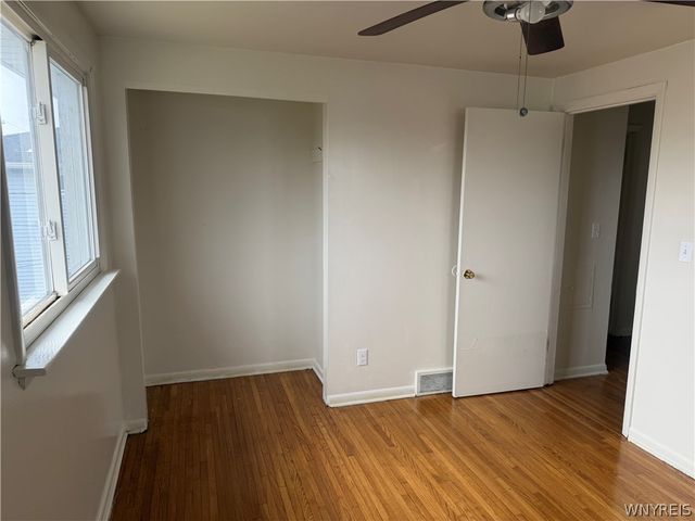 35 Crandon Boulevard, Cheektowaga, NY 14225