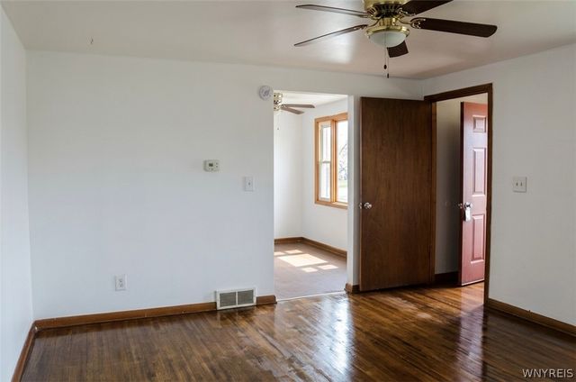 35 Crandon Boulevard, Cheektowaga, NY 14225