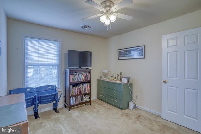 163 MANNERING DR, Dover, DE 19901