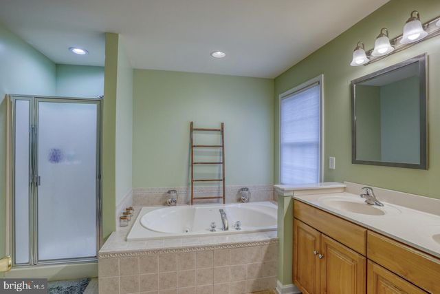 163 MANNERING DR, Dover, DE 19901