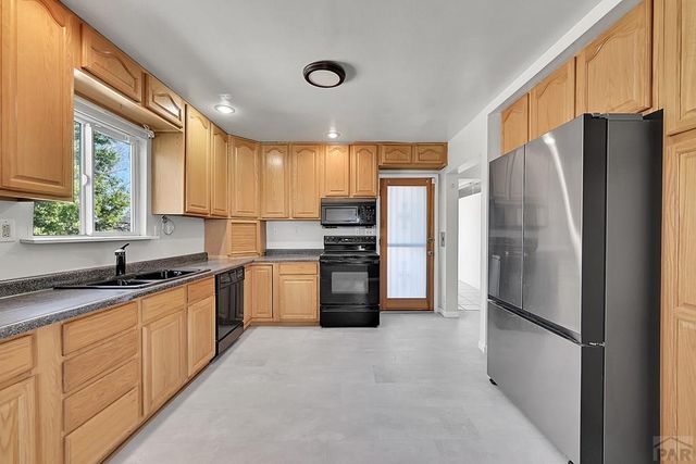 1015 E 3rd St, Pueblo, CO 81001