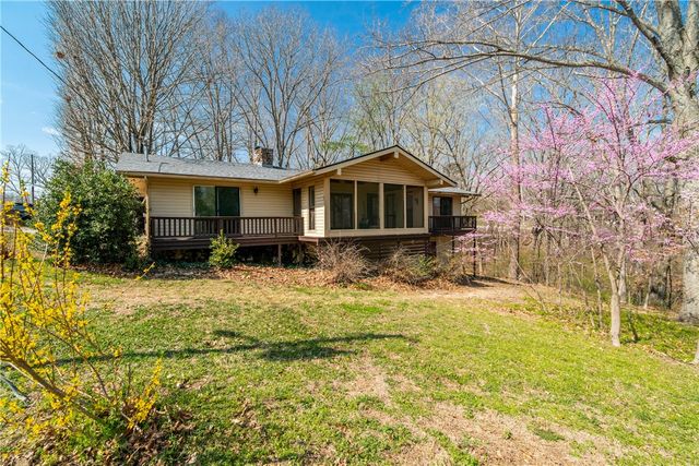 1 Elizabeth Drive, Bella Vista, AR 72715