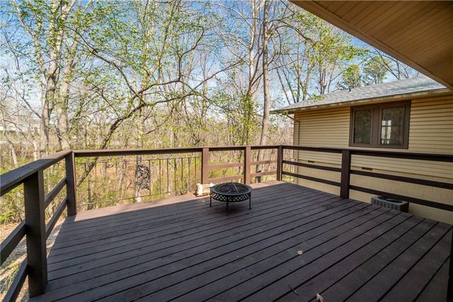 1 Elizabeth Drive, Bella Vista, AR 72715