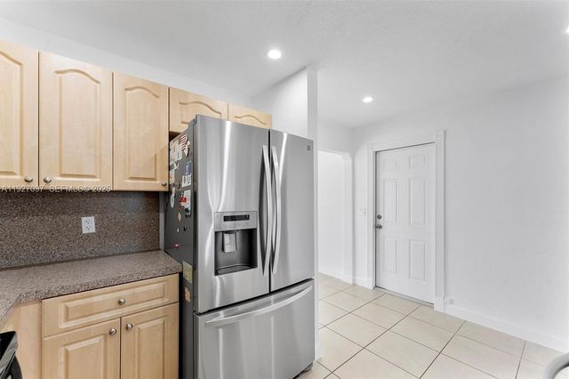 5511 SW 36th Ct, Davie, FL 33314