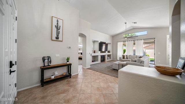 7426 E MELROSE Street, Mesa, AZ 85207