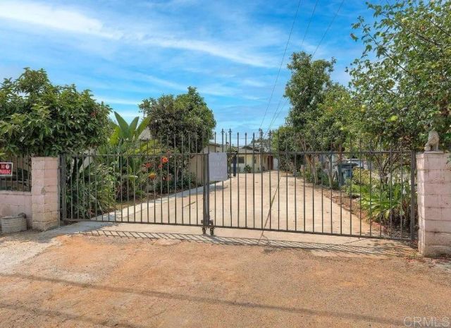 735 Belvia Ln, Chula Vista, CA 91911