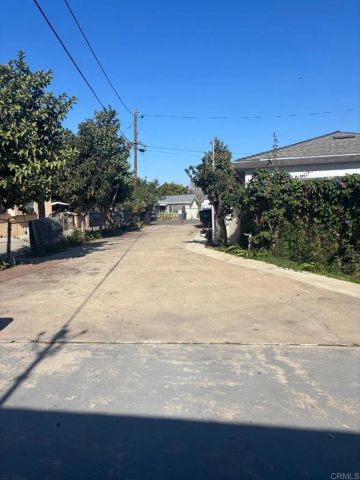 735 Belvia Ln, Chula Vista, CA 91911