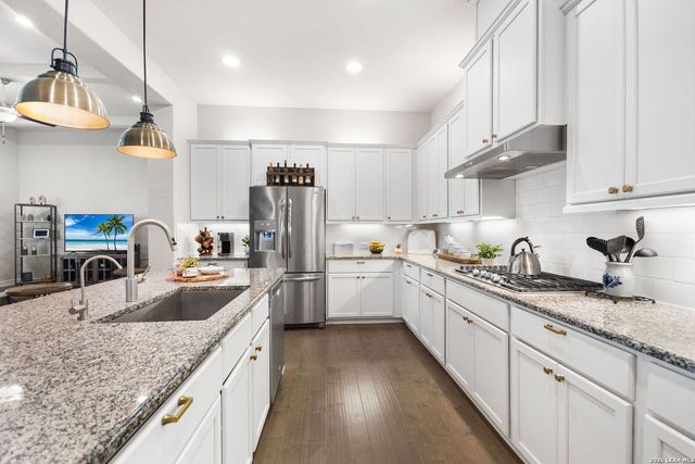 150 Cinnamon Creek, Boerne, TX 78006