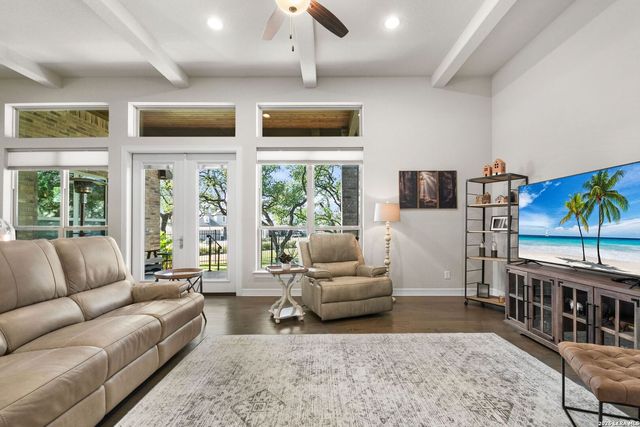 150 Cinnamon Creek, Boerne, TX 78006