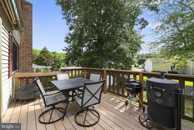 223 ST DAVID DR, Mount Laurel, NJ 08054