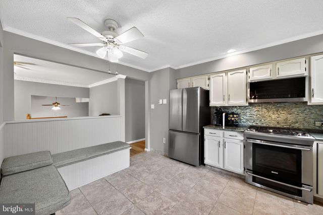 223 ST DAVID DR, Mount Laurel, NJ 08054