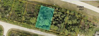 Harcourt CIRCLE, North Port, FL 34288